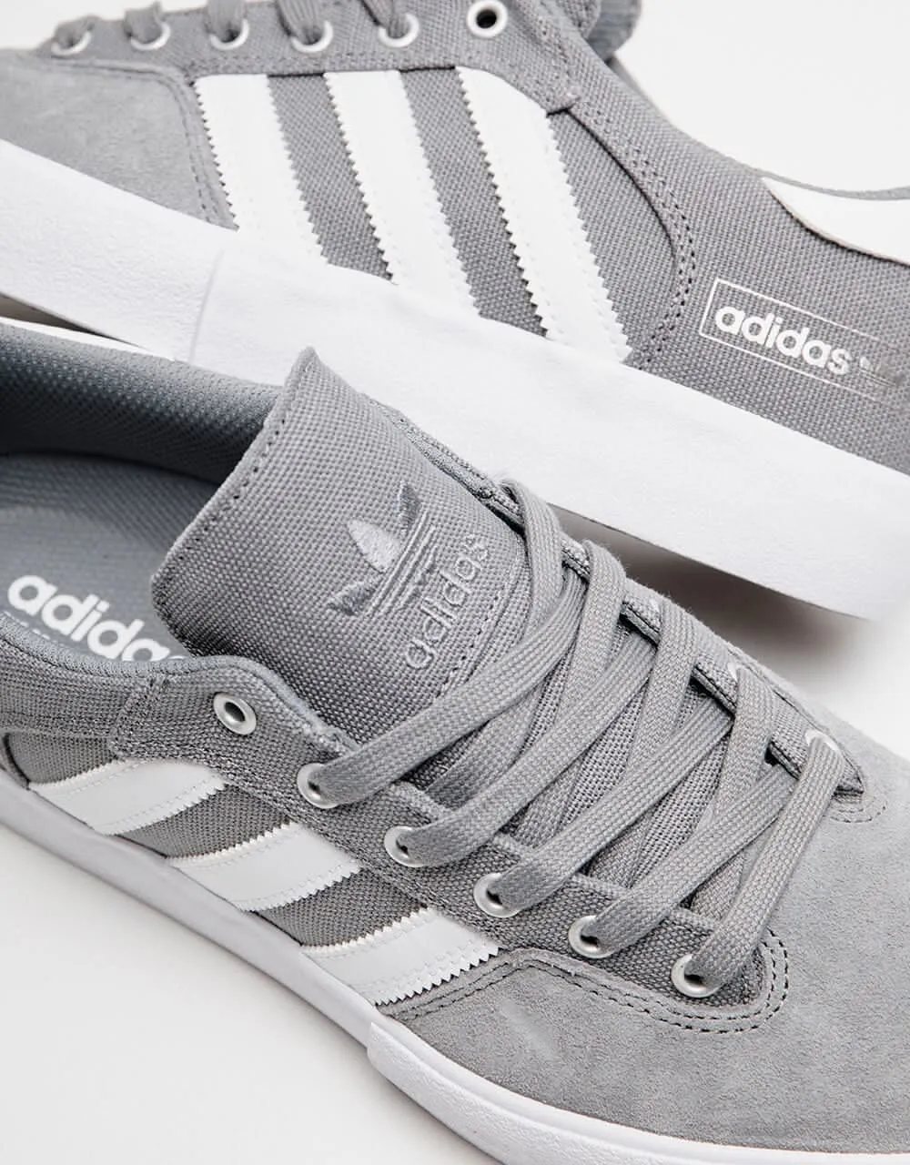 adidas Matchbreak Super Skate Shoes - Grey/White/Gum