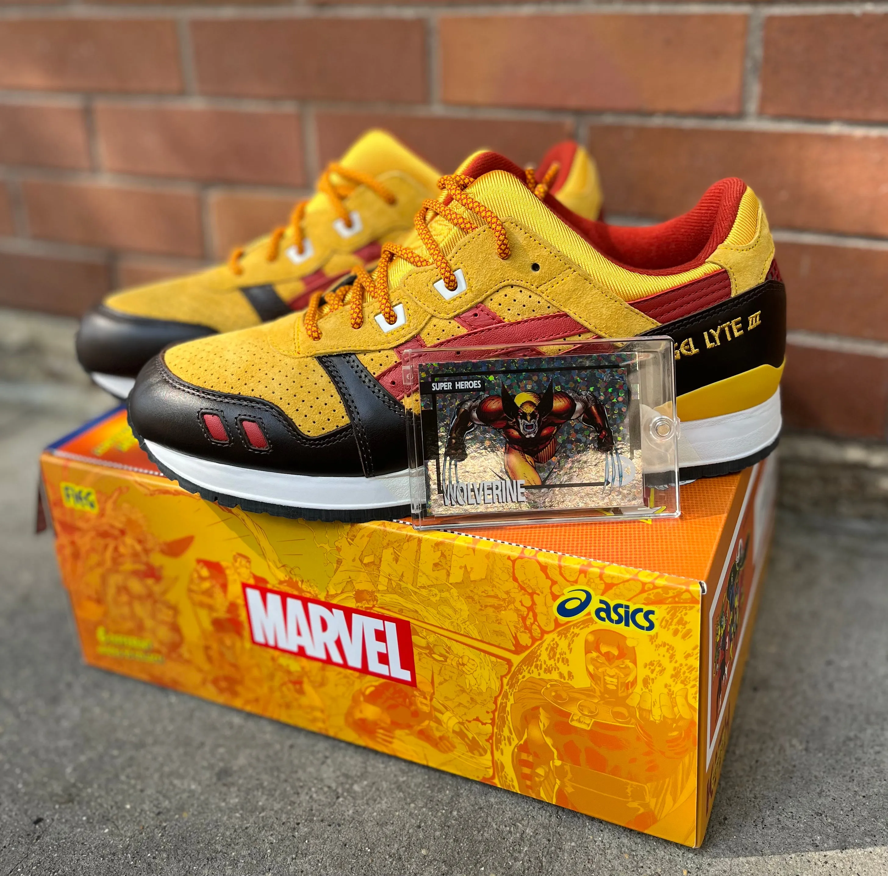 ASICS Gel-Lyte III '07 Remastered Kith Marvel X-Men Wolverine 1980 Opened Box (Silver Trading Card Included)