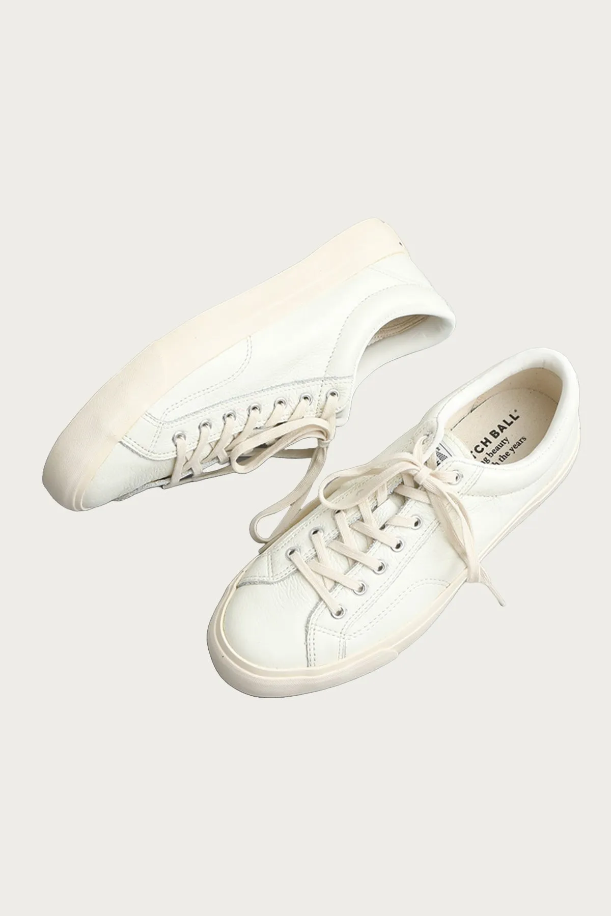 B02-006 - Leather White