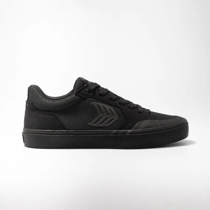 CARIUMA VALLELY PRO All Black Womens Sneaker