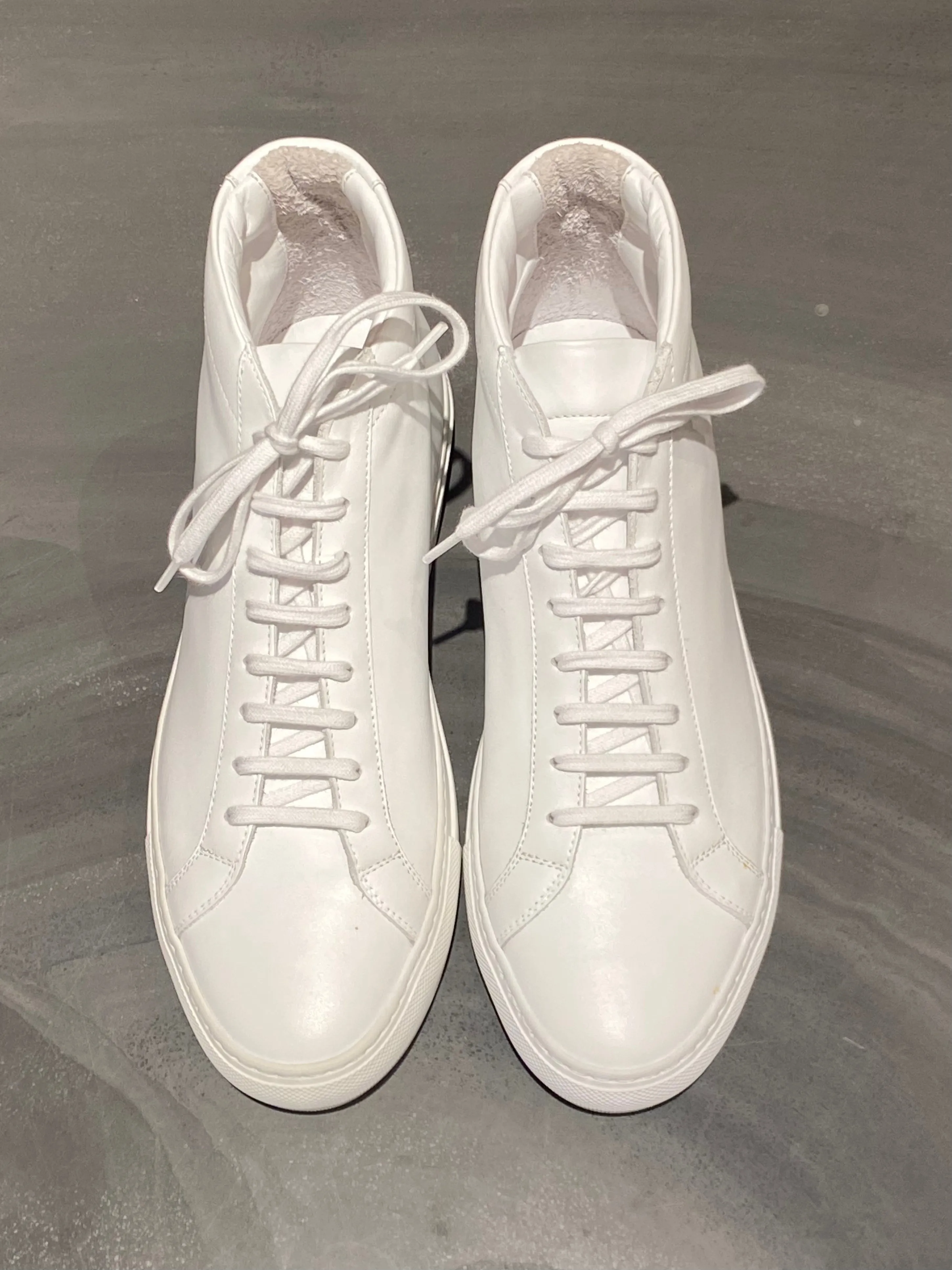 COMMON PROJECTS ACHILLES MID 1529 WHITE SNEAKERS