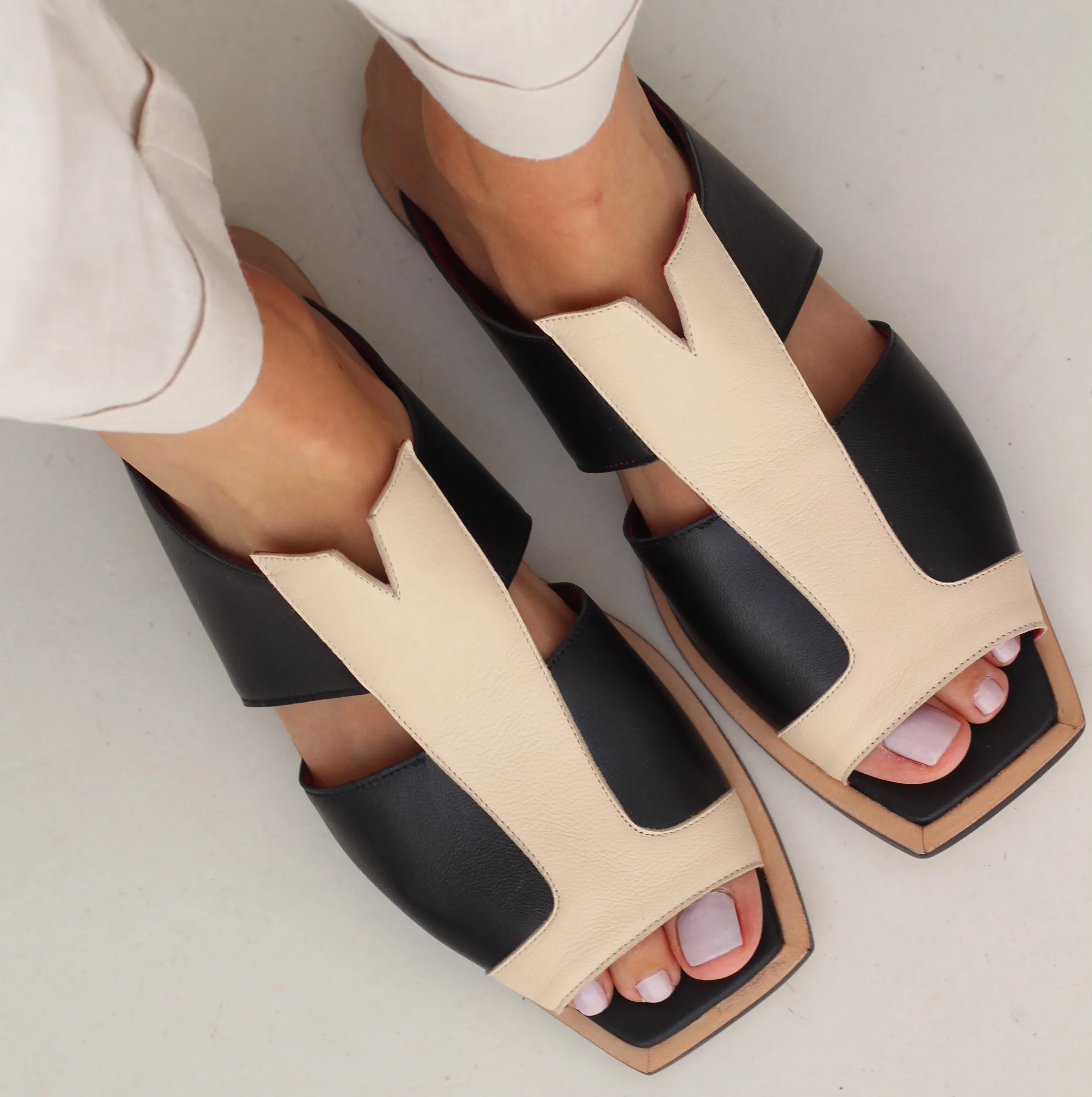 Elza Colorblock Mules