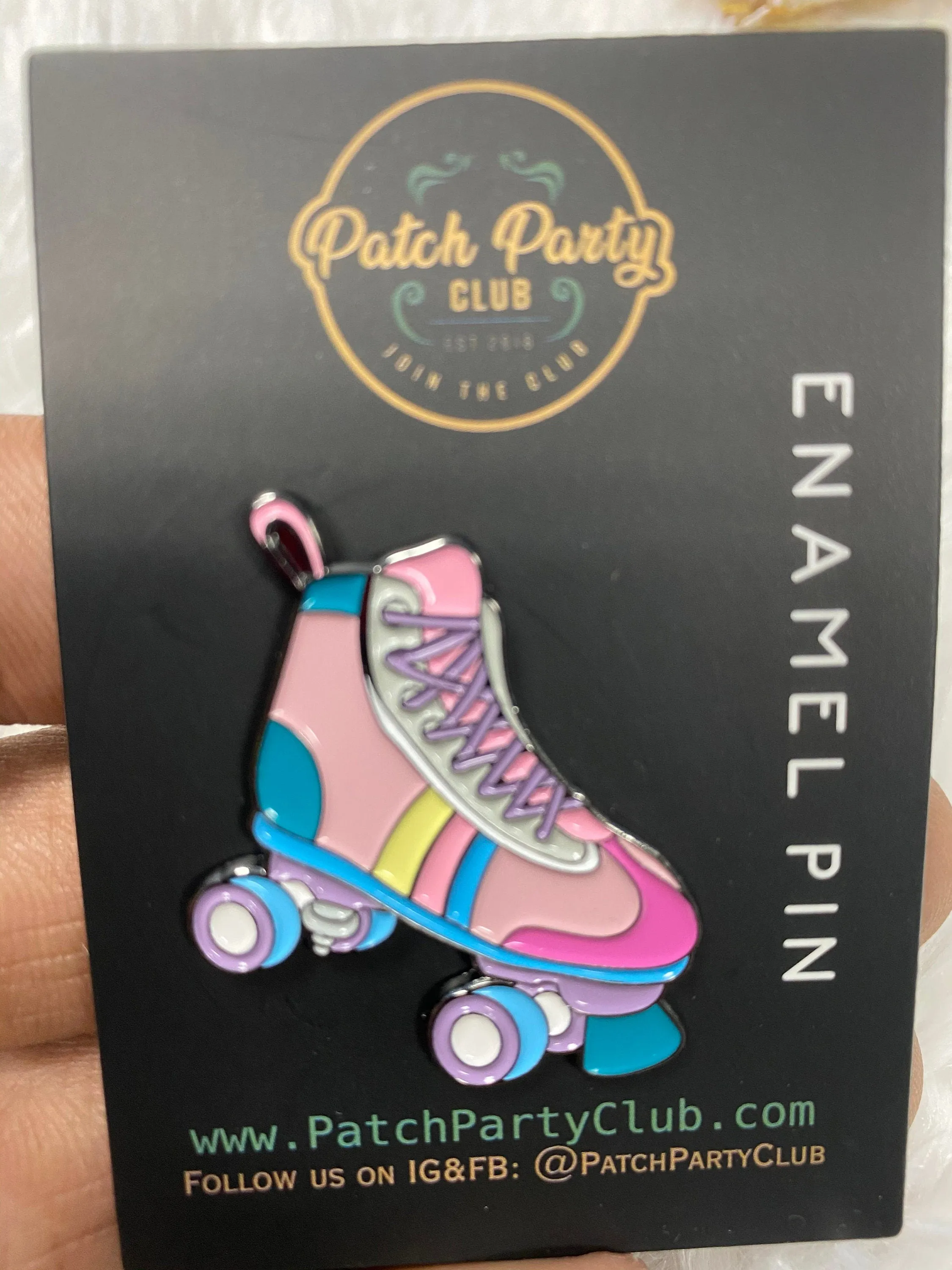 NEW, Nostalgic "Roller-skate" Enamel Pin, Fun lapel for Jackets, and Clothing, 1.50" size