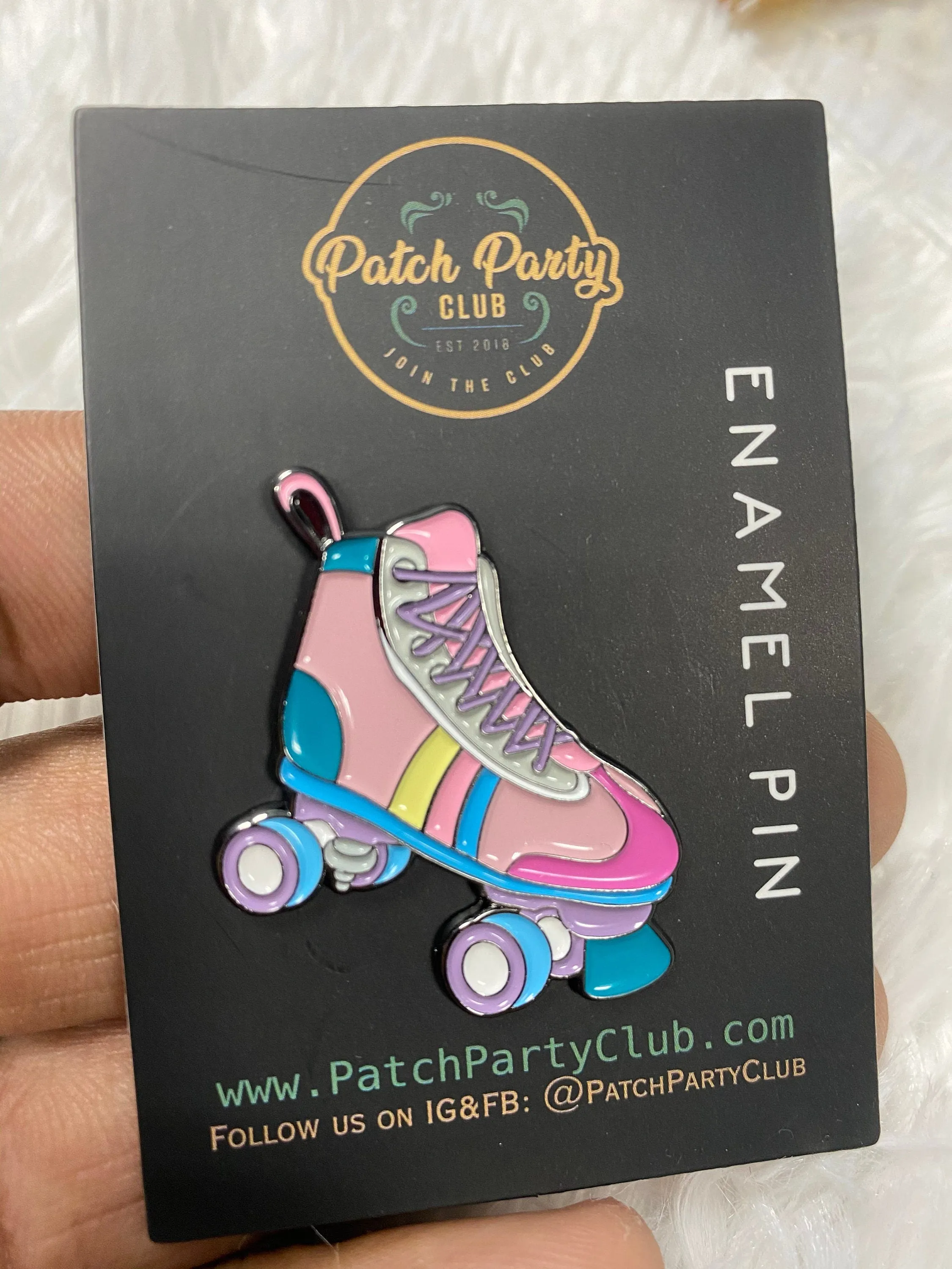 NEW, Nostalgic "Roller-skate" Enamel Pin, Fun lapel for Jackets, and Clothing, 1.50" size