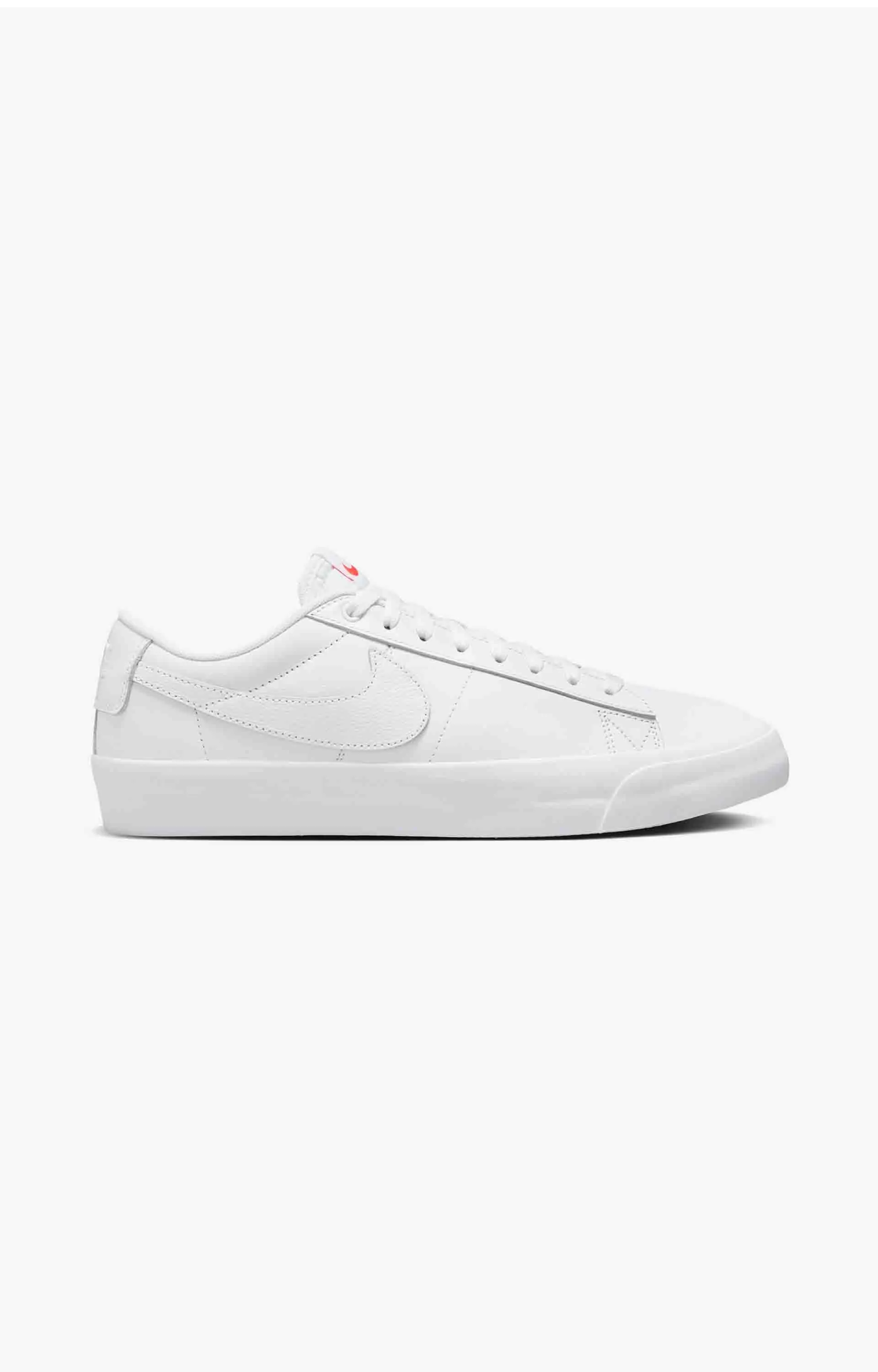 Nike SB Zoom Blazer Low Pro GT ISO Shoe, White/White/White