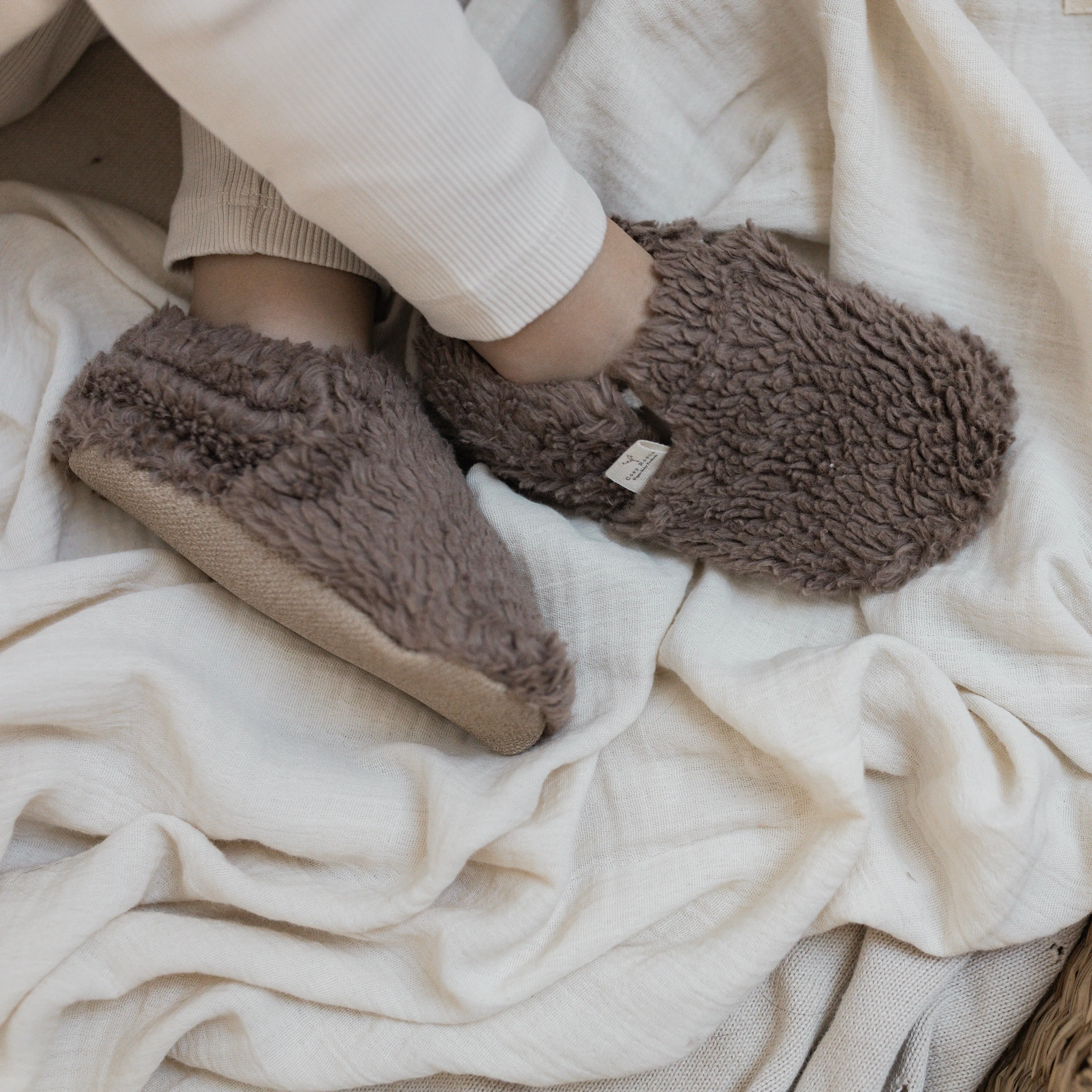 Organic Teddy Shoes - Mocha