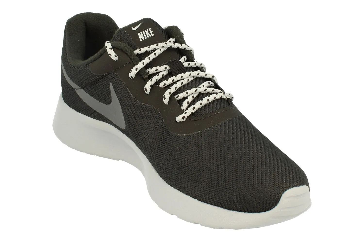 REDUCED!! Nike Tanjun Se Mens Trainers AR1941 005